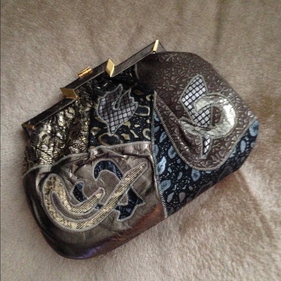Sharif Evening Clutch - Picture 3 of 3